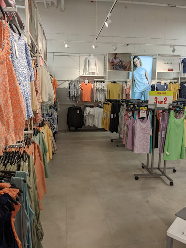 Stores to buy women s costumes Leeds