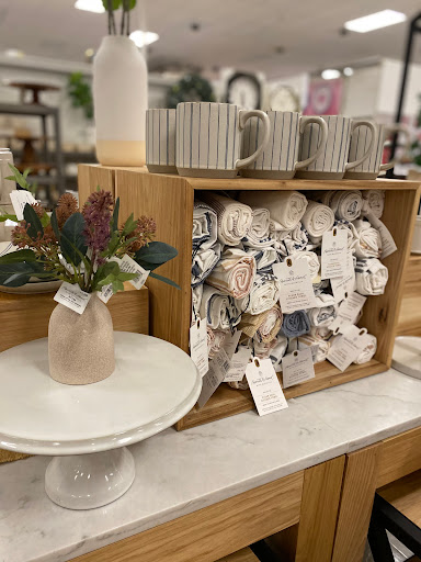 Department Store «Target», reviews and photos, 14075 Biscayne Blvd, North Miami Beach, FL 33181, USA