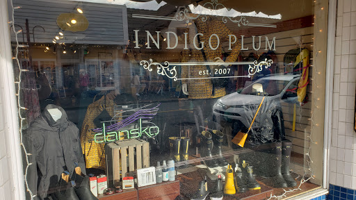 Shoe Store «Indigo Plum», reviews and photos, 18924 Front St NE, Poulsbo, WA 98370, USA