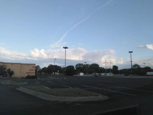 Movie Theater «Regal Cinemas Southwind 12», reviews and photos, 3433 Iowa St, Lawrence, KS 66046, USA