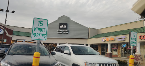 Camping Store «REI», reviews and photos, 200 Ridge Pike #115, Conshohocken, PA 19428, USA