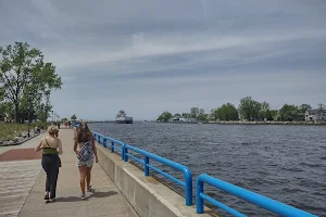 Grand Haven Lighthouse Connector Park image
