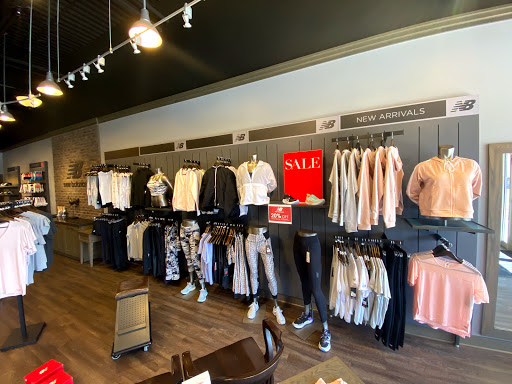 Shoe Store «New Balance», reviews and photos, 380 W Main St, Avon, CT 06001, USA