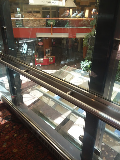 Shopping Mall «Valley West Mall», reviews and photos, 1551 Valley W Dr, West Des Moines, IA 50266, USA