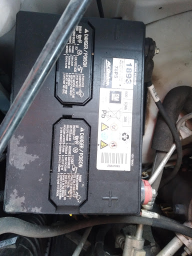 Auto Parts Store «Advance Auto Parts», reviews and photos, 1121 E Stone Dr, Kingsport, TN 37660, USA