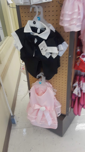 Pet Supply Store «Petco Animal Supplies», reviews and photos, 200 Center Blvd S, Christiana, DE 19702, USA