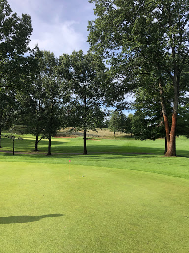 Golf Course «Mines Golf Course», reviews and photos, 330 Covell Ave SW, Walker, MI 49534, USA