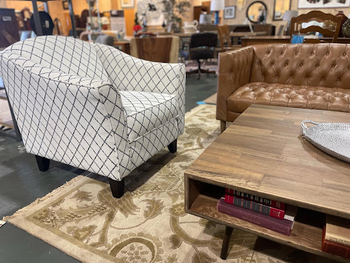 Consignment Shop «Middlebury Consignment», reviews and photos, 1365 Whittemore Rd, Middlebury, CT 06762, USA