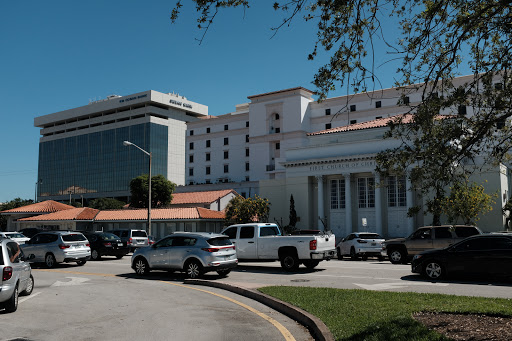 Camera Store «Leica Store Miami», reviews and photos, 372 Miracle Mile, Coral Gables, FL 33134, USA