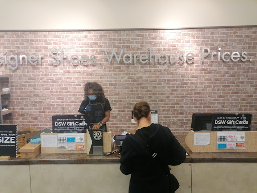 Shoe Store «DSW Designer Shoe Warehouse», reviews and photos, 720 Jefferson Rd, Rochester, NY 14623, USA