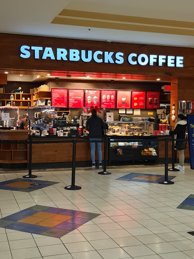 Shopping Mall «Willow Grove Park Mall», reviews and photos, 2500 W Moreland Rd, Willow Grove, PA 19090, USA