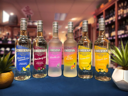 Liquor Store «Macadoodles- South Springfield», reviews and photos, 1455 E Independence St, Springfield, MO 65804, USA