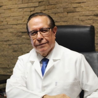 Dr. Juan Antonio Olguín Erickson, Oncólogo