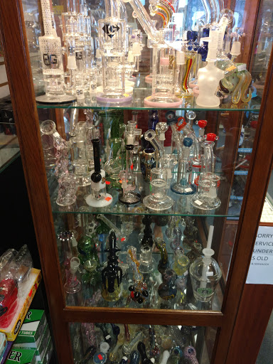 Tobacco Shop «One Love Smoke Shop», reviews and photos, 8209 US-301, Parrish, FL 34219, USA