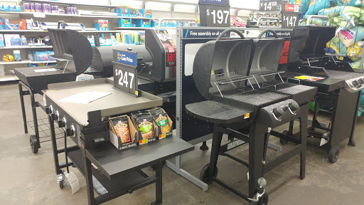 Discount Store «Walmart», reviews and photos, 1360 Town Centre Dr, Eagan, MN 55123, USA