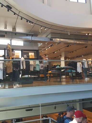Clothing Store «Nike The Grove», reviews and photos, 189 The Grove Dr, Los Angeles, CA 90036, USA