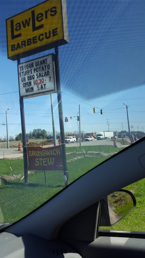 Barbecue Restaurant «LawLers Barbecue Lewisburg TN», reviews and photos, 1303 N Ellington Pkwy, Lewisburg, TN 37091, USA