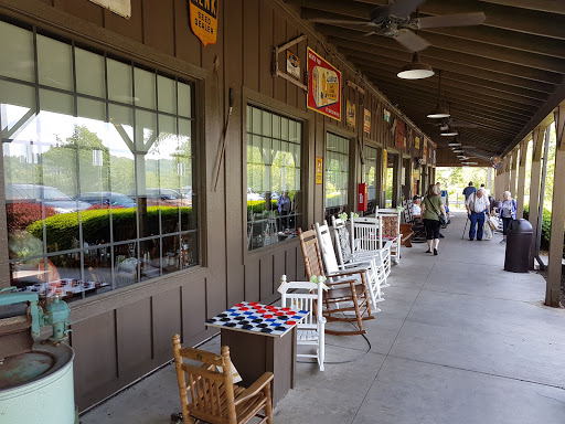 Cracker Barrel Old Country Store