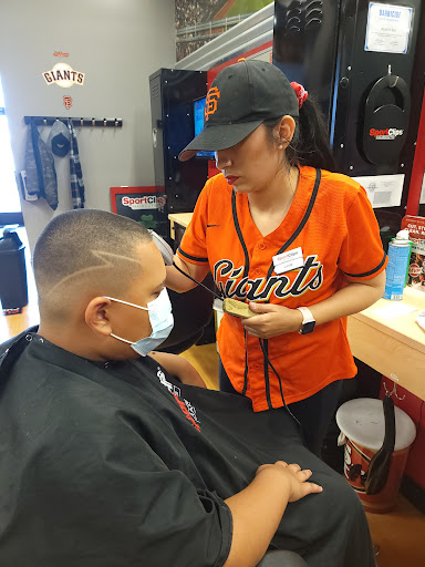 Hair Salon «Sport Clips Haircuts of Tracy», reviews and photos, 2451 Naglee Rd #102, Tracy, CA 95304, USA