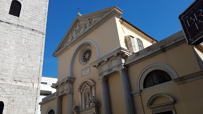 Pul Vele Crikve 1, 51000, Rijeka