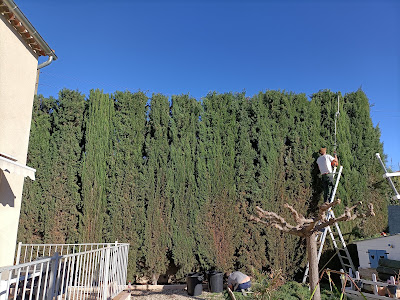 Ets.Roussange ( paysagiste, jardiner, service d'élagage ) à Brignoles