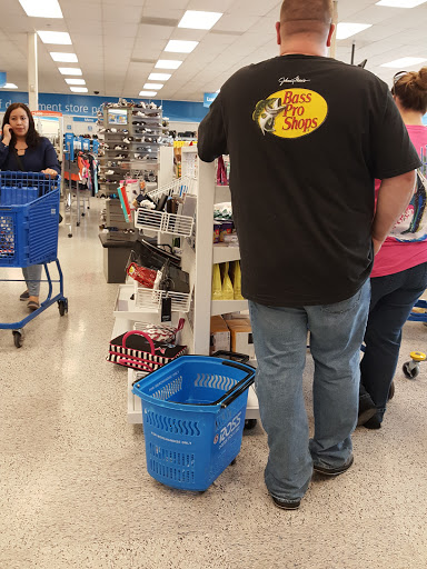 Clothing Store «Ross Dress for Less», reviews and photos, 1022 Crossings Blvd, Spring Hill, TN 37174, USA