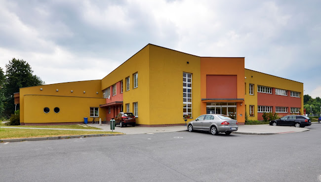 https://www.bazenvm.cz/