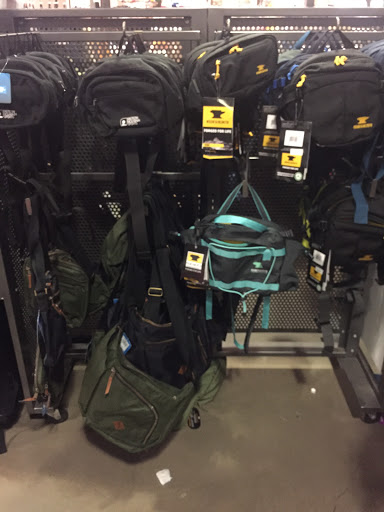 Outdoor Sports Store «Eastern Mountain Sports», reviews and photos, 3349 Monroe Ave, Rochester, NY 14618, USA