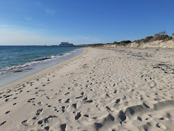 Zdjęcie Challengers Beach z powierzchnią turkusowa czysta woda