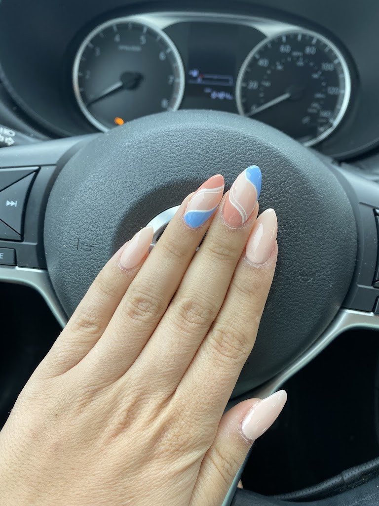 Isle Nail Bar 63005