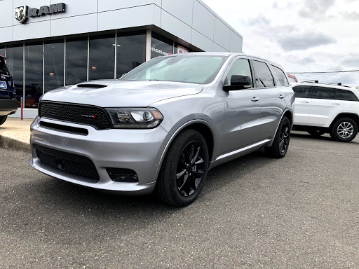 Car Dealer «Lucas Chrysler Jeep Dodge RAM», reviews and photos, 1624 NJ-38, Lumberton, NJ 08048, USA