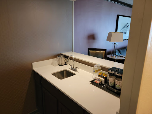 Hotel «DoubleTree by Hilton Hotel Decatur Riverfront», reviews and photos, 1101 6th Ave NE, Decatur, AL 35601, USA