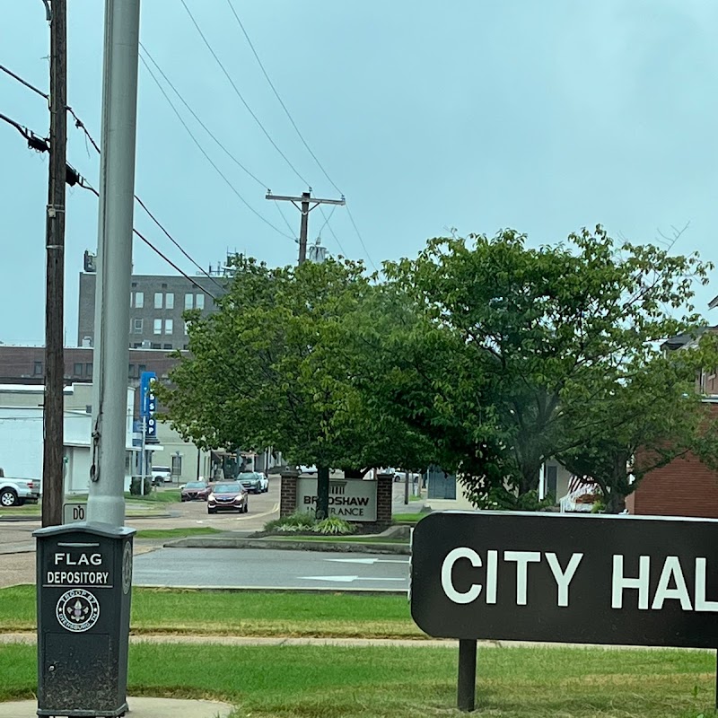 Dyersburg City Hall