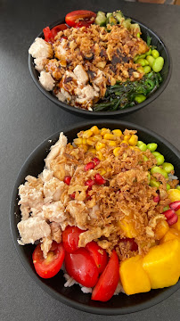 Plats et boissons du Restaurant Island Poké Colmar - Poké Bowls frais sur mesure - n°20