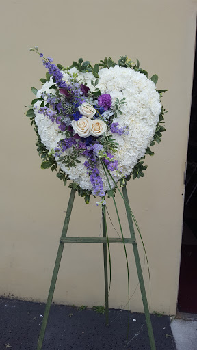 Florist «Blossoms & Balloons Florist», reviews and photos, 199 Cirby Way #17, Roseville, CA 95678, USA