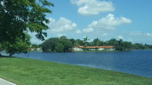 Golf Course «Pembroke Lakes Golf», reviews and photos, 10500 Taft St, Pembroke Pines, FL 33026, USA