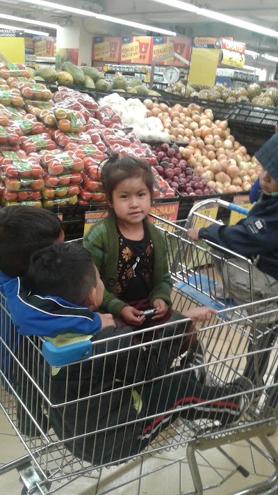 Photos of Paiz supermarket Pradera