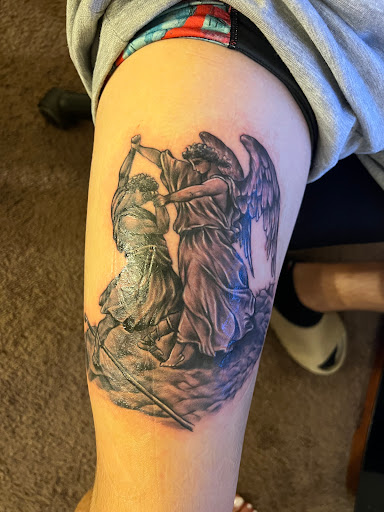 Explore small arrow tattoo ideas, creative tattoo ideas in Atlantic City, available at Boardwalk Ink