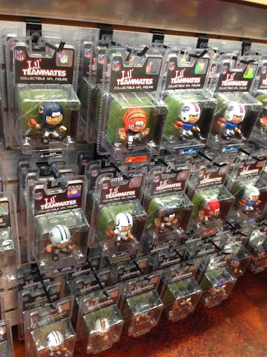 Sportswear Store «The Locker Room of Downey», reviews and photos, 11114 Downey Ave, Downey, CA 90241, USA