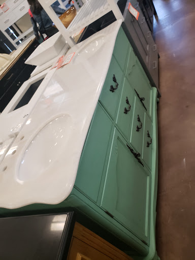 Shopping Mall «Holcomb 400 Shopping Center», reviews and photos, 1475 Holcomb Bridge Rd, Roswell, GA 30076, USA