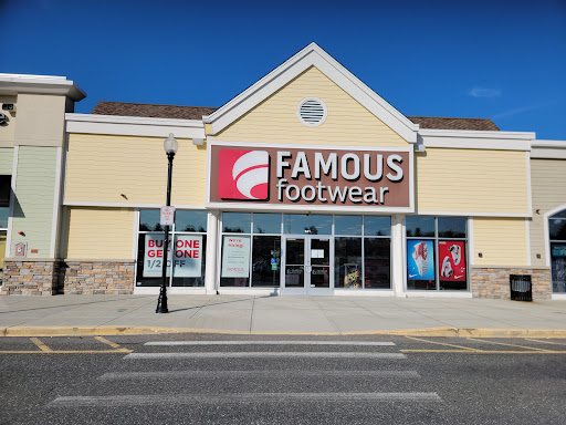 Shoe Store «Famous Footwear», reviews and photos, 70 Worcester Providence, Millbury, MA 01527, USA