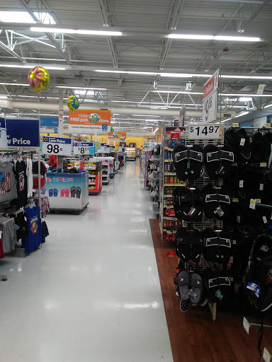 Department Store «Walmart Supercenter», reviews and photos, 1001 N West St, Olney, IL 62450, USA
