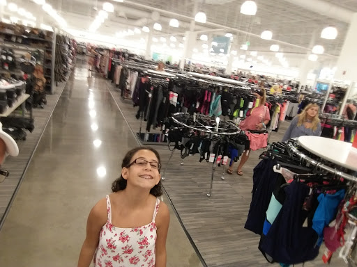 Department Store «Nordstrom Rack The Shoppes at University Town Center», reviews and photos, 8551 Cooper Creek Blvd, Bradenton, FL 34201, USA