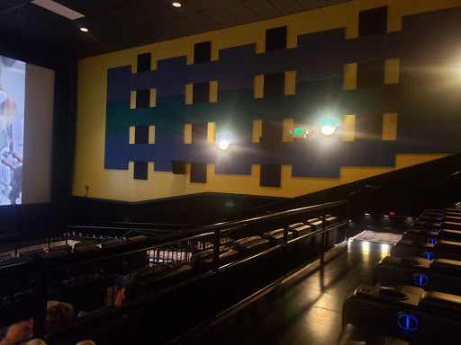 Movie Theater «Marquee Cinemas - Coralwood 10», reviews and photos, 2301 Del Prado Blvd, Cape Coral, FL 33990, USA
