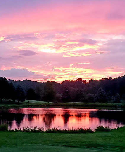 Public Golf Course «St Denis Golf Club & Party Center», reviews and photos, 10660 Chardon Rd, Chardon, OH 44024, USA