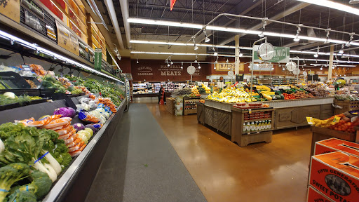 Grocery Store «Fresh Thyme Farmers Market- Apple Valley MN», reviews and photos, 14880 Florence Trail, Apple Valley, MN 55124, USA