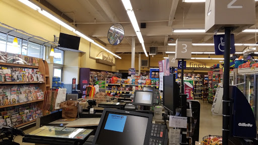 Grocery Store «Safeway», reviews and photos, 155 E 1st St, Coquille, OR 97423, USA