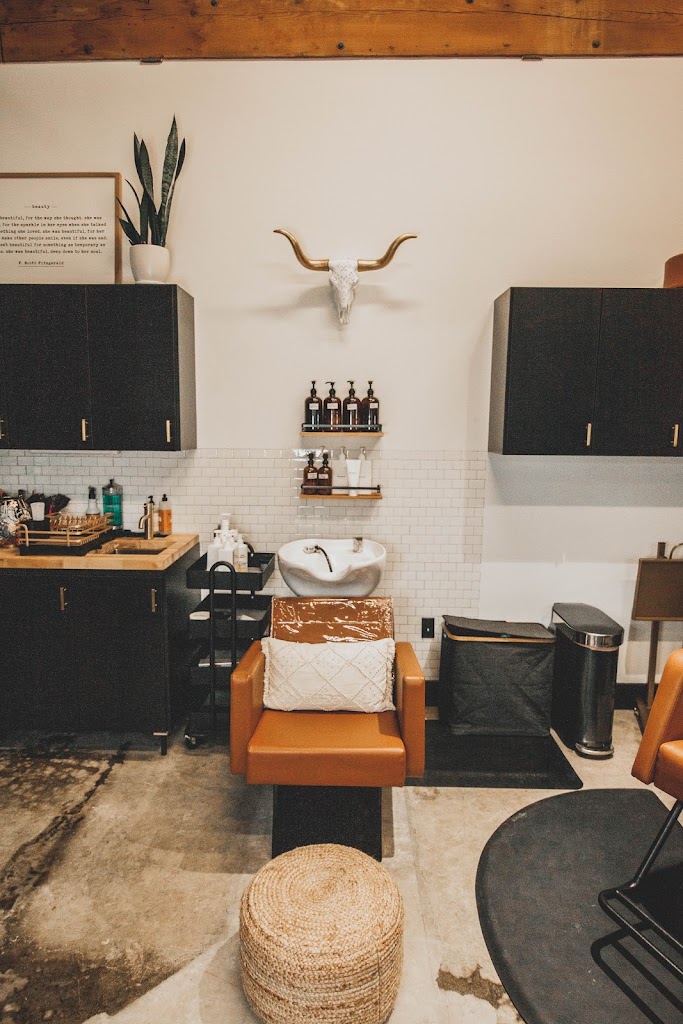 Shelley Bowen Hair 83814