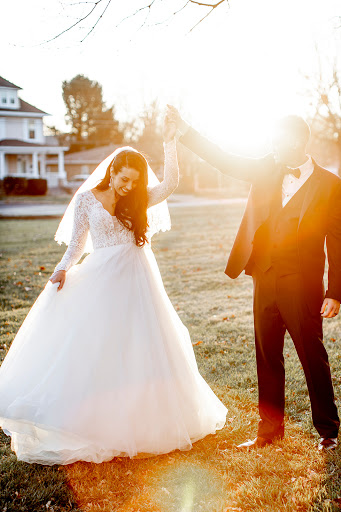 Bridal Shop «MK Bridal», reviews and photos, 1255 W Battlefield Rd, Springfield, MO 65807, USA