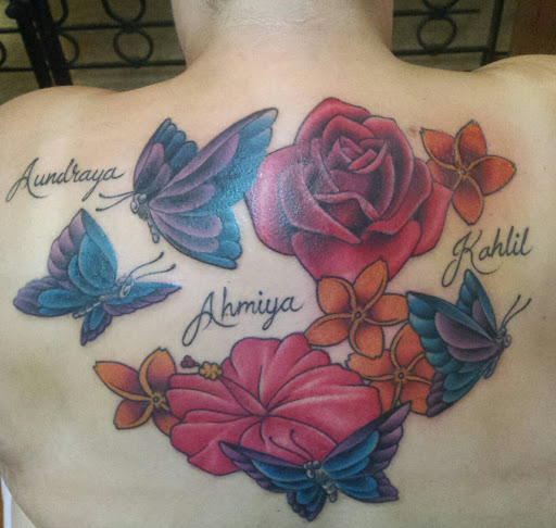 Tattoo Shop «Grizzly Tattoo», reviews and photos, 3949 N Williams Ave, Portland, OR 97227, USA